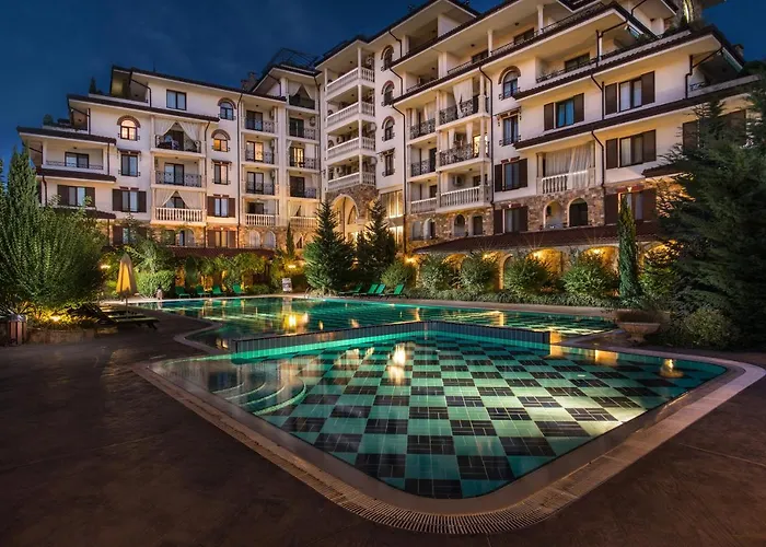 Esteban Vip Residence Club