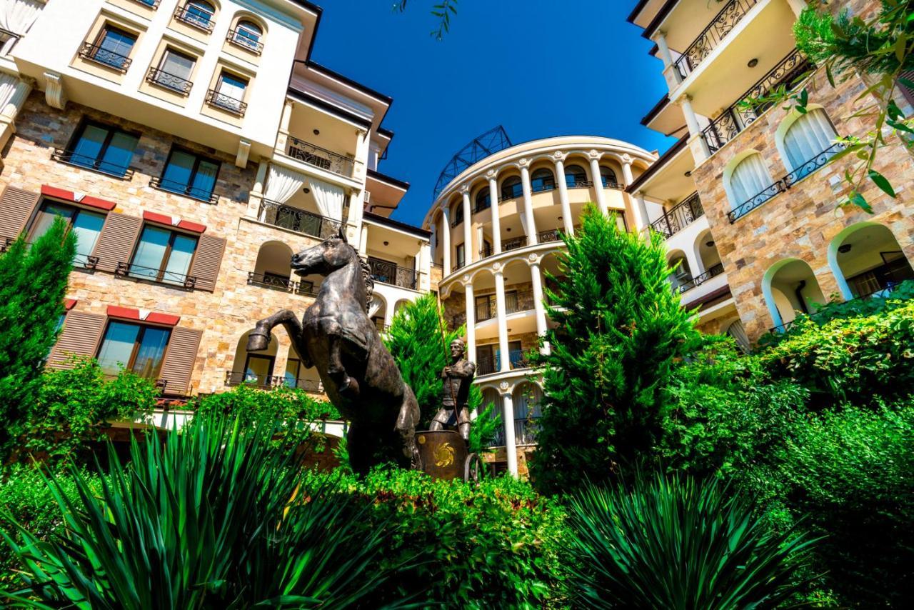 Esteban Vip Club Aparthotel 2*