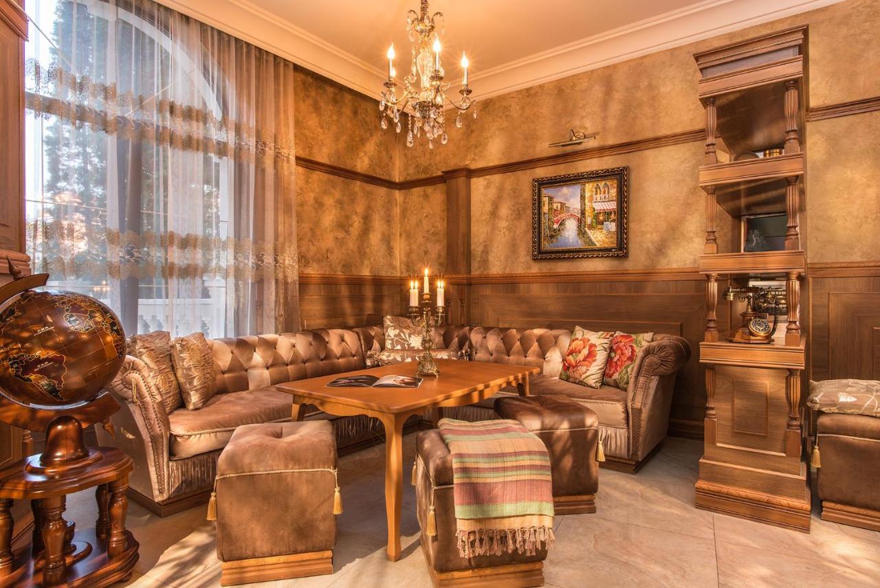 Aparthotel Esteban Vip Club