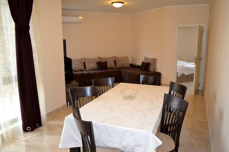 Esteban Vip Club Nesebyr